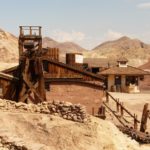 ポビーとディンガン